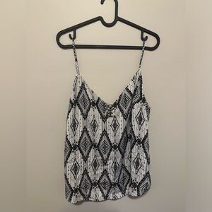 DYNAMITE camisole. Size L
